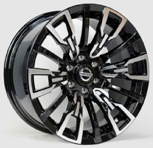 Juego de aros VARELOX  modelo 1451 bfp - 17"x8.0" - 6x114.3 - compat. NISSAN