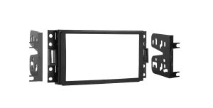 Consola para CHEVROLET CORVETTE 2005-09 / UPLANDER 2005-2008 modelo 95-3304 marca METRA 