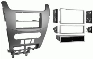 Consola para FORD FOCUS  marca METRA modelo 99-5816