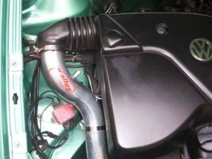 Air INTAKE para VolksWagen GOL (2,000-2,013) marca BOMZ-RACING