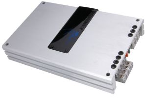 AMPLIFICADOR de 4 canales marca SOUNDSTREAM modelo TN4.900D Tarántula Nano claseD (150x4)